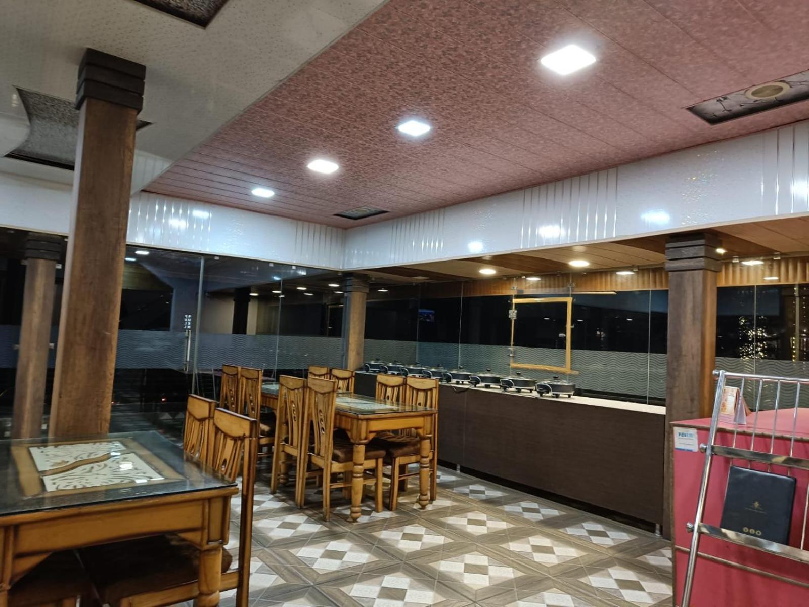 King Castle Mcleodganj-Centrally Heated And Air Cooled- Near Mall Road - Free Parking Dharamshala Luaran gambar