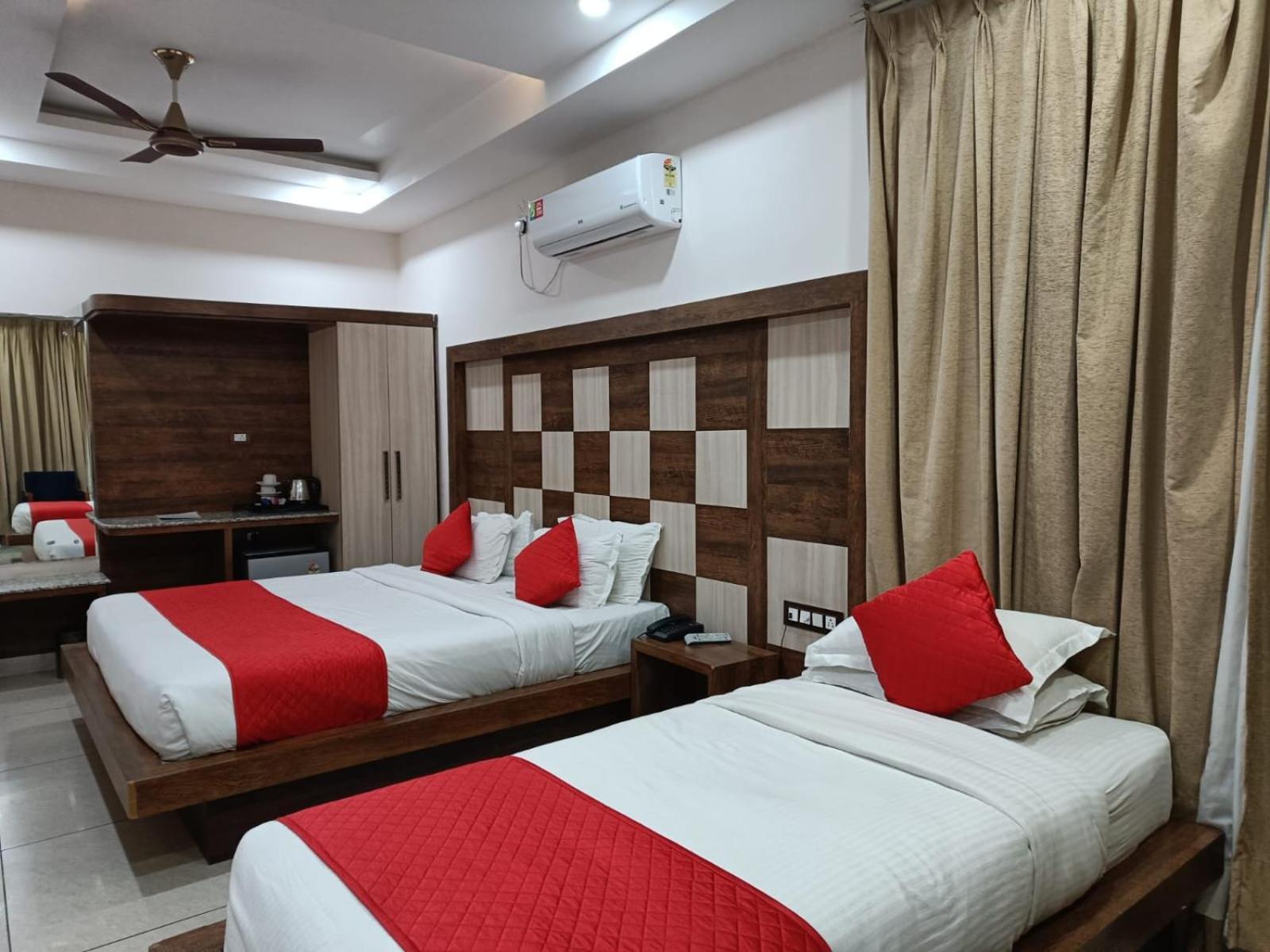 King Castle Mcleodganj-Centrally Heated And Air Cooled- Near Mall Road - Free Parking Dharamshala Luaran gambar